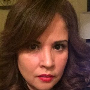 Meet your Posher, Noemi